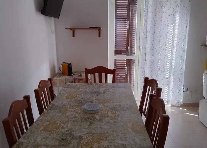 Mazzeo Санта-Мария-ди-Кастеллабате